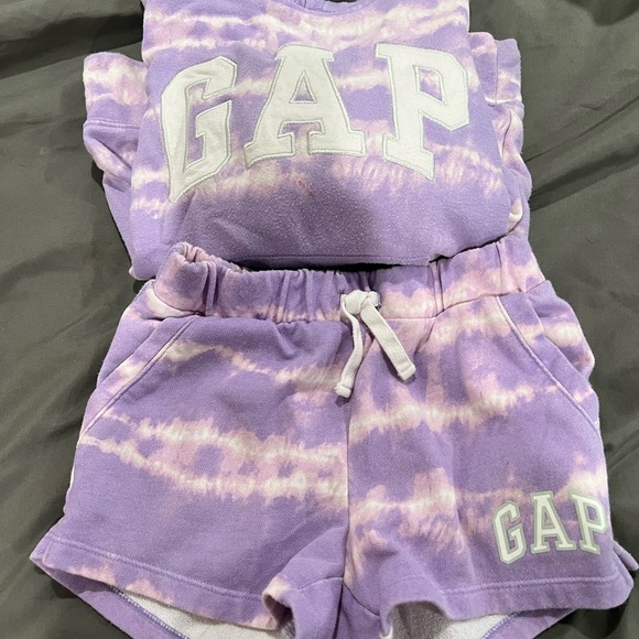 GAP Other - Kids Small Gap hoodie and shorts pair